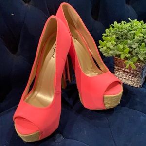 Qupid Size 7 HOT PINK Stilettos 😬